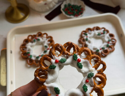 Christmas Pretzel Wreaths (No-Bake)