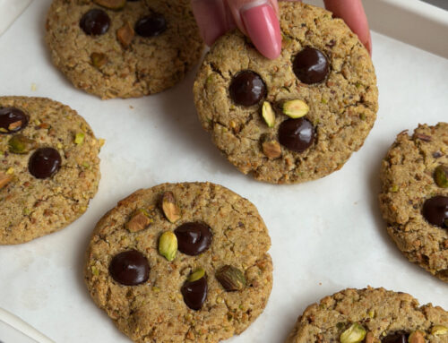Pistachio Chocolate Chip Cookies
