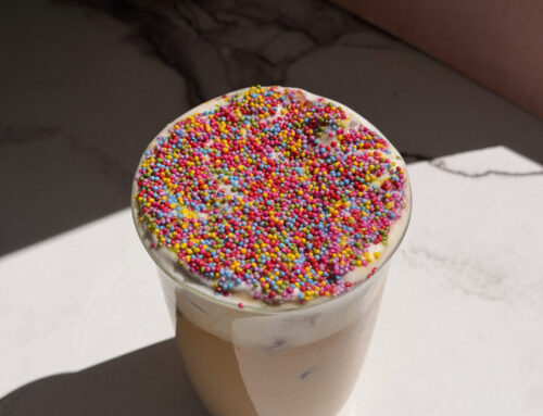 Dot Cake Iced Latte